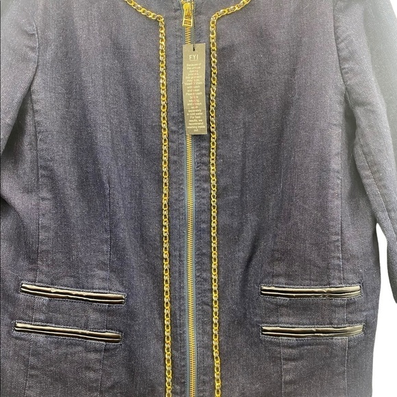Victoria’s Secret SZ L Jean Cropped Jacket Gold Chain Blue Stretch Coat NWT Read - Picture 3 of 9